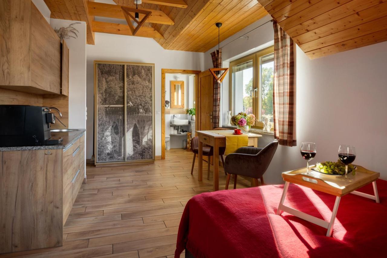 Apartamenty U Harrego II Przy Stawie Spa Klimatyzacja,Balkon,Sauna , Balia, Ogrod,Parking 쿠도바-즈루이 외부 사진